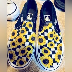 Sunflower 🌻 Vans